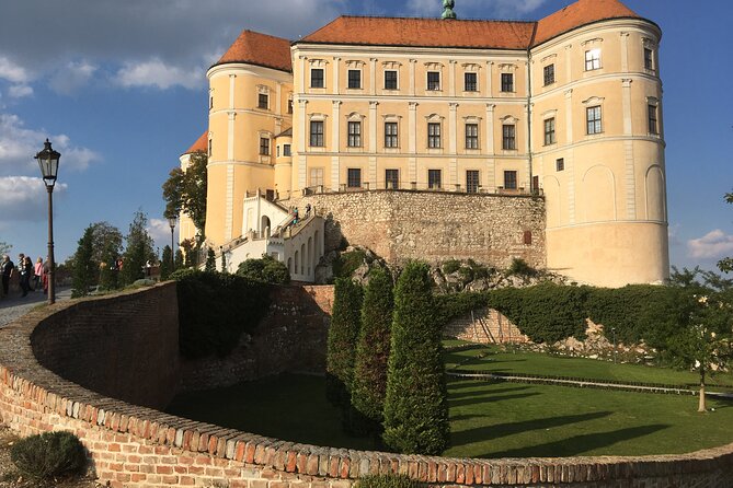 Fullday Private Tour in Lednice and Valtice With Castle Visiting - Good To Know