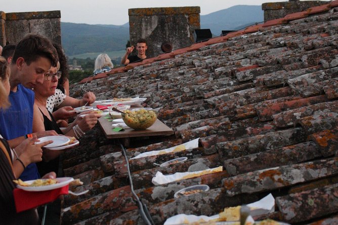 Guided Tour and Aperitif on the Battlements of the Castle of Scarperia - Food Offerings