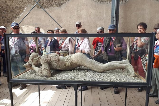 Guided Tour of Pompeii Ruins With Transfer Service - Good To Know