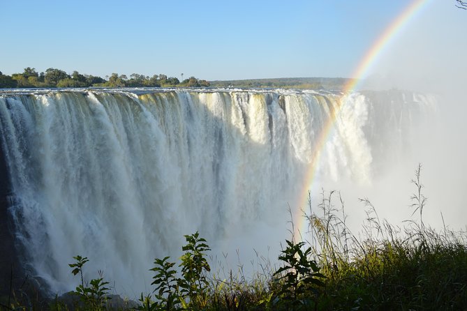 Guided Tour of the Majestic Victoria Falls - Meeting and Pickup