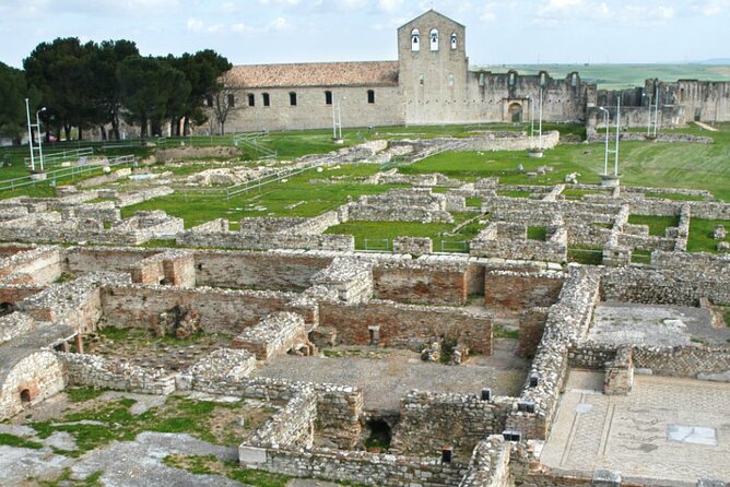 Guided Tour of Venosa - Melfi - Lagopesole - Good To Know