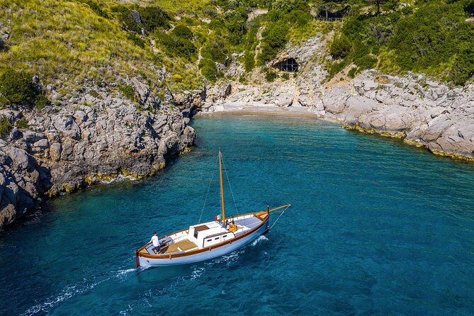 Half Day Private Cruise to Ieranto in Gozzo Hybrid - Good To Know