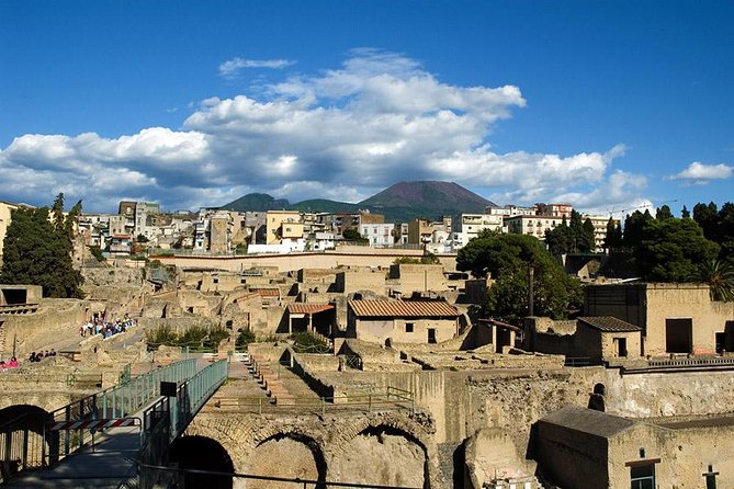 Herculaneum & Pompeii Experience With Wine Tasting & Easy Lunch - Good To Know