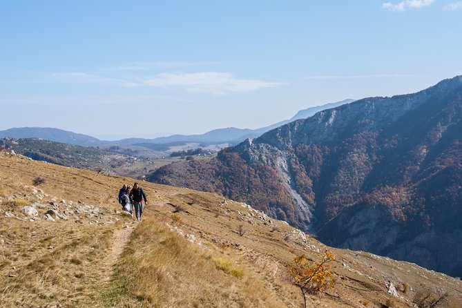 Hike From Umoljani Village to Lukomir Village - From Sarajevo - Tour Overview