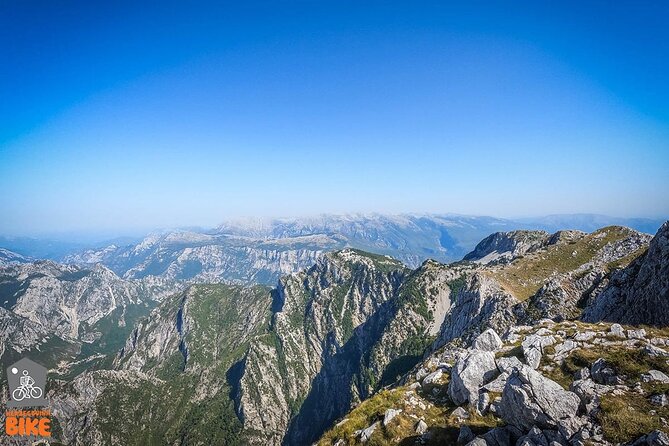 Hiking: Velika Vlajina (ČAbulja 1780m Above Sea Level)