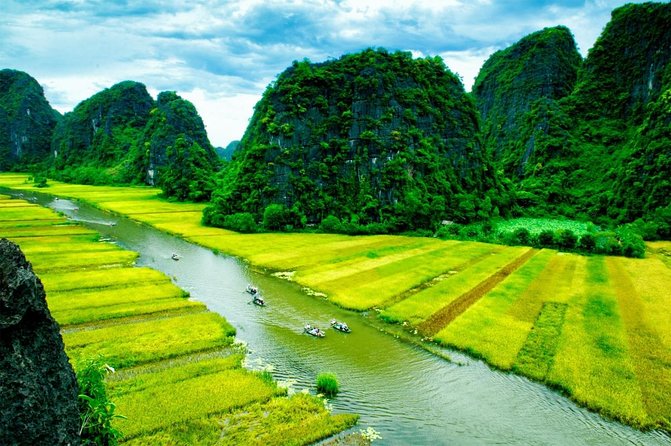 Hoa Lu- Tam Coc Boat Trip From Hanoi With Buffet Lunch