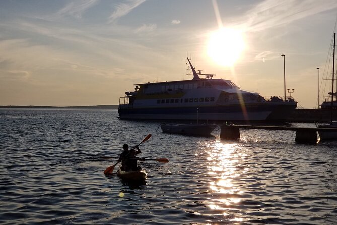 Kayaking or Stand up Paddling on Olib - Good To Know
