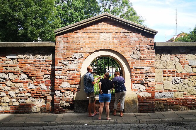 Krakow Jewish Traces Private Walking Tour - Good To Know