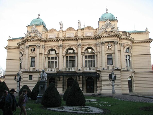 Krakows History and Legends: A Self-Guided Audio Tour - Good To Know