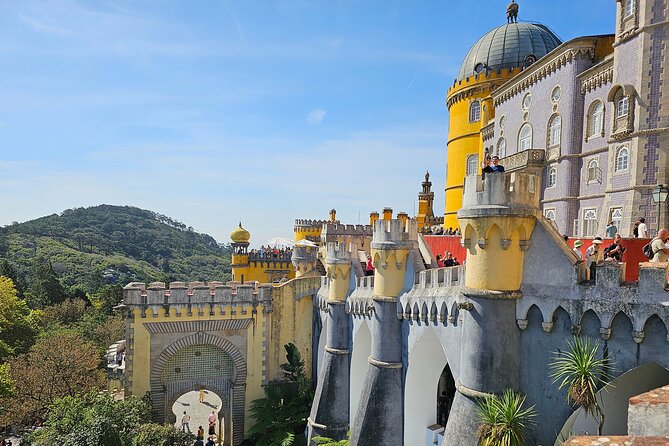 Lisbon: Excursion to Sintra, Pena Palace, Regaleira and Cascais - Tour Highlights