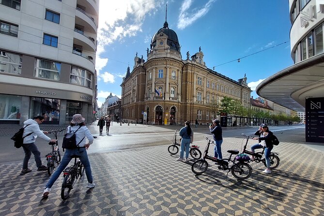 Ljubljana Sightseeing Tour by Electric Bikes - Good To Know
