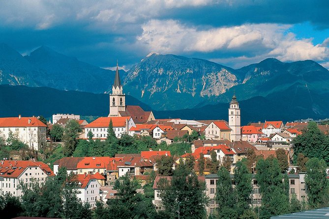 Ljubljana-Zagreb. Private Transfer.Price per Car - Good To Know