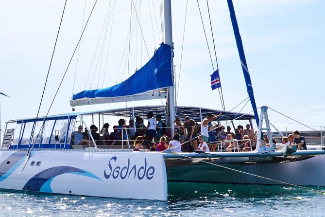 Lounge Catamaran SODADE Half-Day - Good To Know