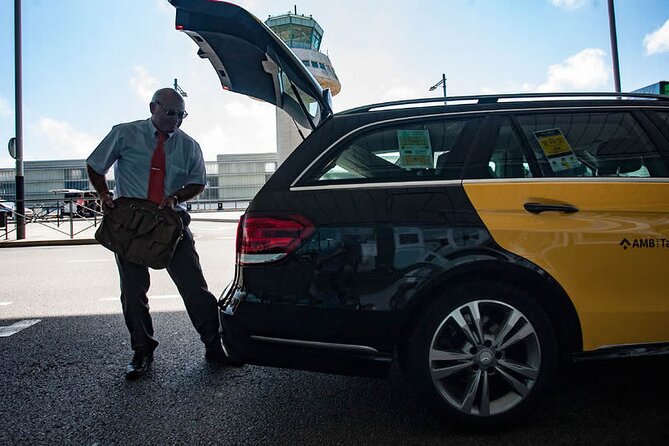 Luxembourg Private Transfer From Luxembourg City Centre to Luxembourg Airport
