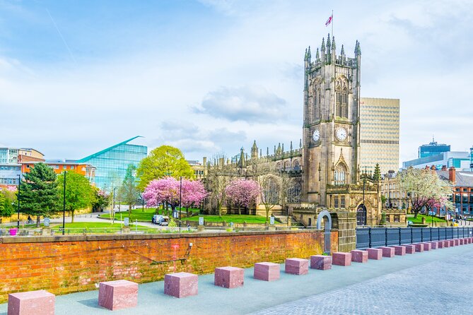 Manchester Marvels: 2 Hour Guided Family Private Walking Tour - Good To Know