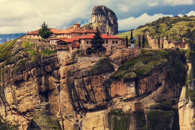 Mercedes Private Tour Meteora - Thermopylae - Tour Highlights