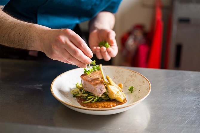 Mrs. Doubtfire London Theater Tickets With Two Course Meal - Good To Know