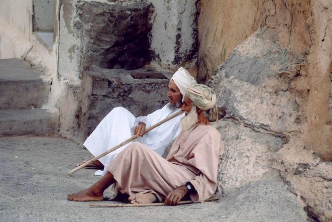 Nizwa. Hambra. Grand Canyon Oman