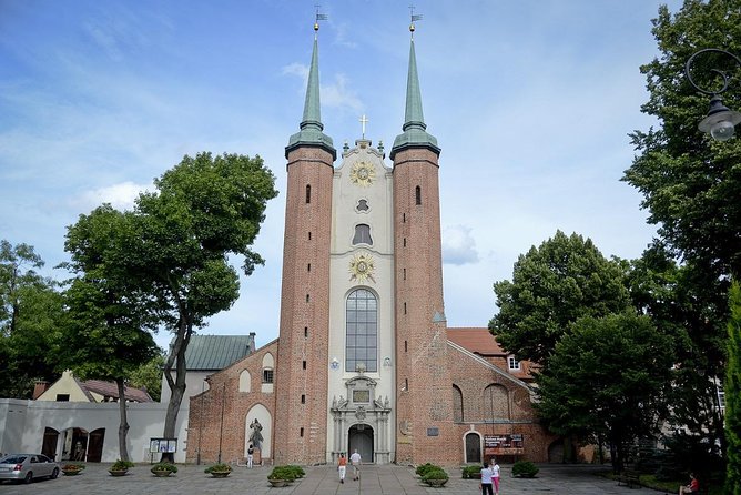Oliwa Cathedral in Gdansk & Trip to Park - 2h Private Trip by Luxury Car - Good To Know