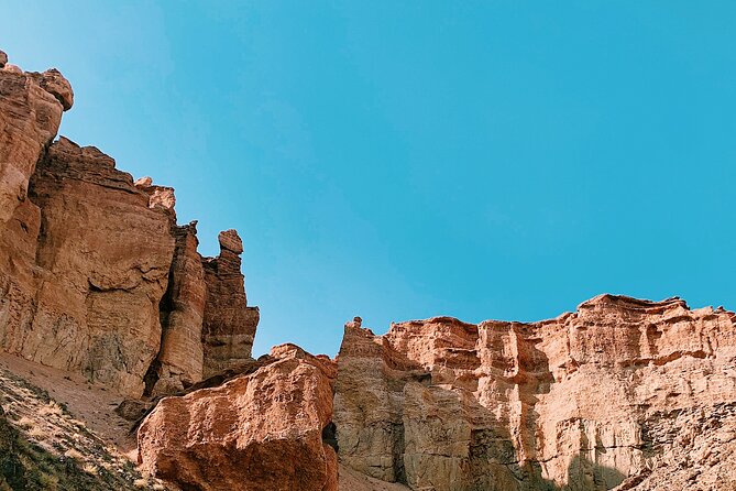 One Day Private Charyn Canyon, Black Canyon, Kolsay and Kaindy - Good To Know