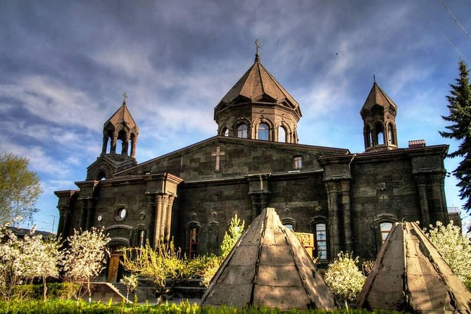 One-Day Trip to the City of Humor Gyumri