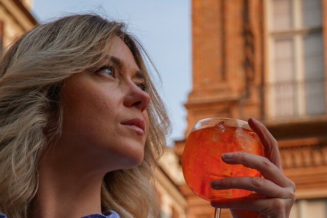 Photo Tour With Aperitivo in Turin - Tour Highlights