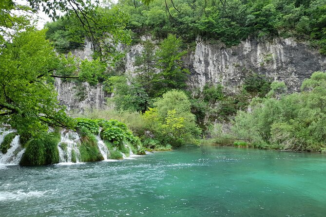 Plitvice Lakes Daily Guided Tour From Zagreb - Good To Know