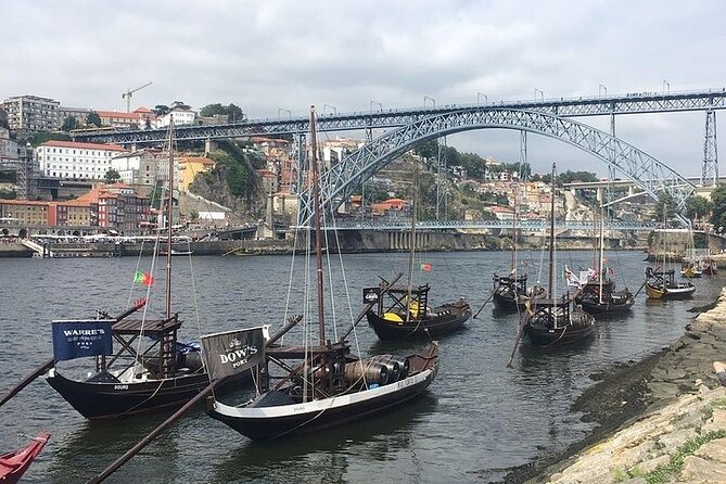 Porto and Aveiro Private Day Tour From Lisbon - Good To Know