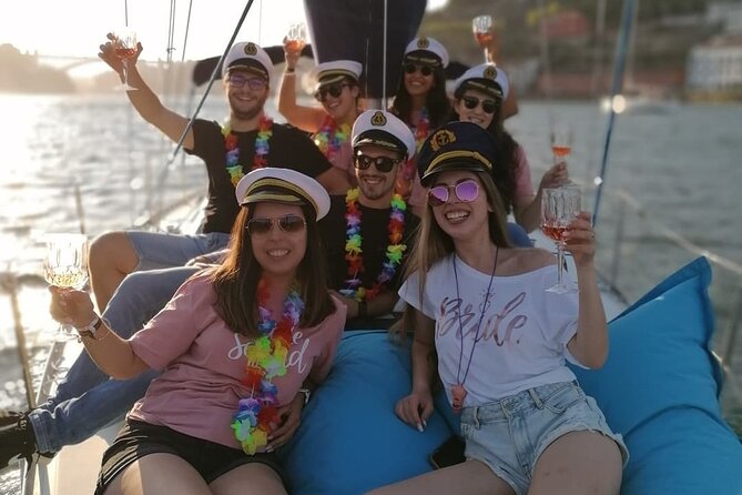 Porto: Single Party on a Charming Sailboat With Welcome Drink - Good To Know