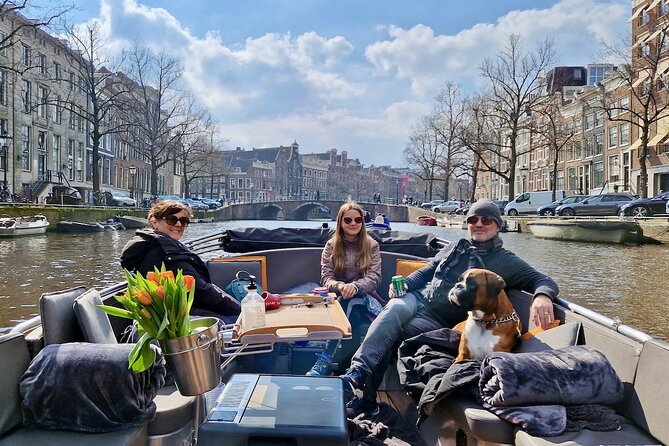 Private 15 Minute Amsterdam Old City Canal Cruise - Good To Know