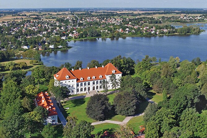 Private All Day Tour From Vilnius to Birzai Castle, Retro Car Museum and More - Good To Know