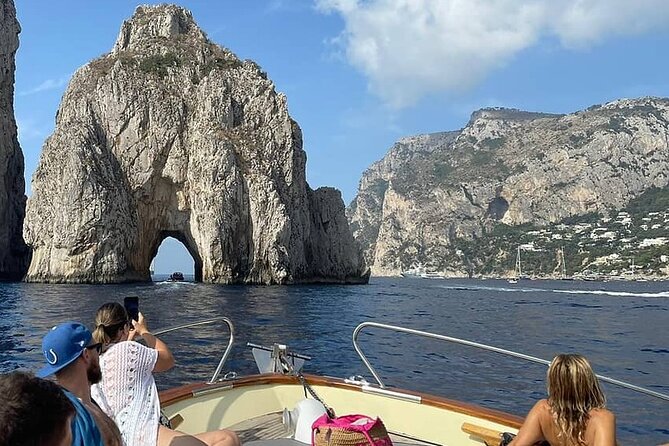 Private Boat Tour From Sorrento to Isle of Capri - Tour Inclusions