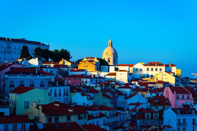 Private City Highlights and Historic Tour in Lisbon by Tuk Tuk - Good To Know