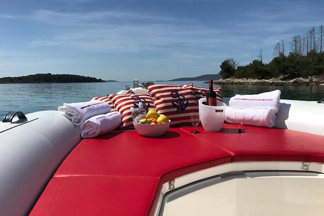Private Day Tour to Golden Horn, Brač and Island Hvar