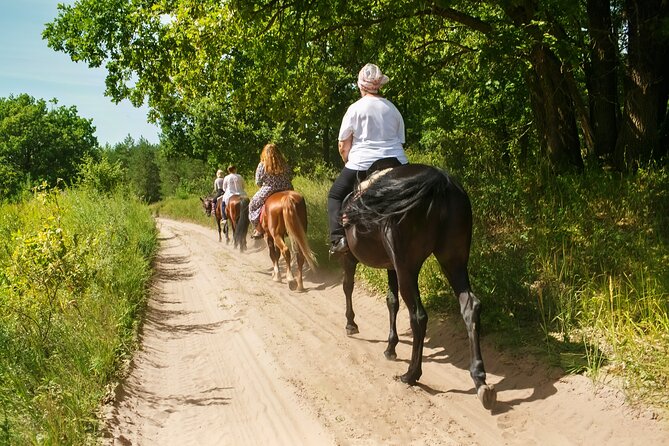 Private Horseback Riding Experience on Vesuvius and Product Tasting - Good To Know