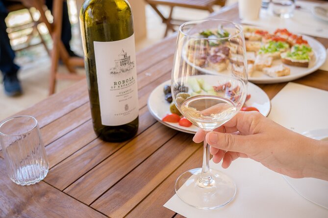 Private Kefalonian Olive Oil, Organic Farm and Wine Tour