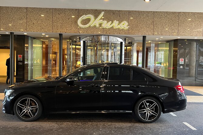 Private One Way Airport and Hotel Transfer to Amsterdam - Accessibility and Requirements