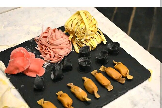 Private Pasta Making Class With Overlooking in Florence