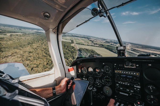 Private Sightseeing Flight Around Berlin - Good To Know