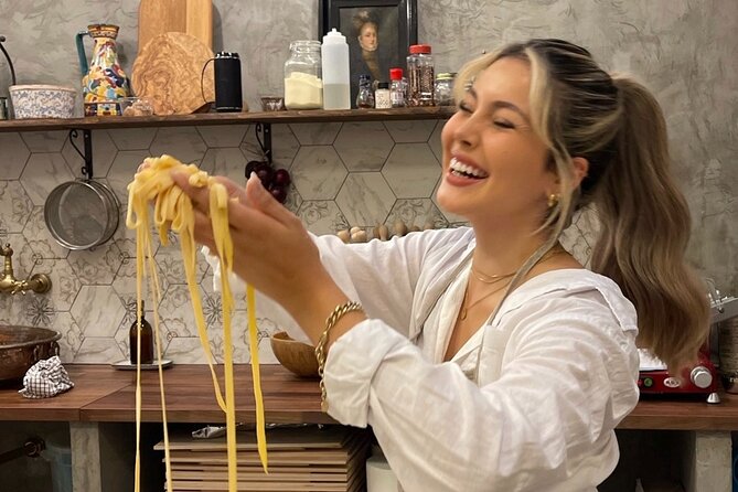 Private Super Fun Pasta and Gelato Making Near the Vatican
