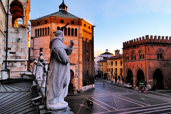 Private Tour: Cremona and the Archeological in of Palazzo Pignano - Good To Know