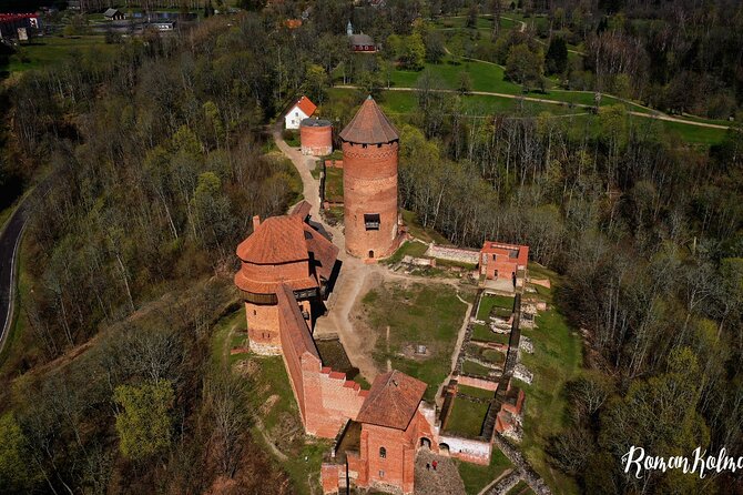 Private Transfer From Tallinn to Riga and Stopover at Turaida