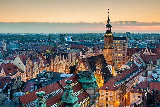 Private Transfer From Wroclaw (Wro) Airport to Wroclaw City Centre
