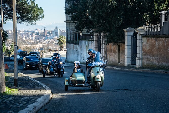 Private Vespa Sidecar Tour With Hotel Pickup and Prosecco