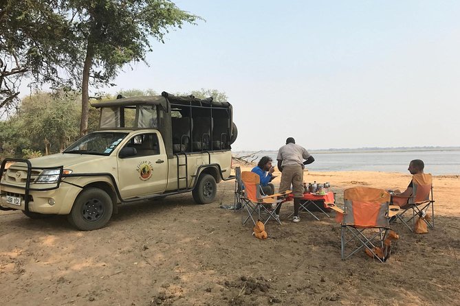 Rhino Game Drive - Tour Details