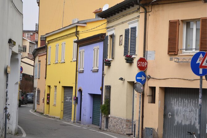 Rimini Scavenger Hunt and Best Landmarks Self-Guided Tour - Good To Know