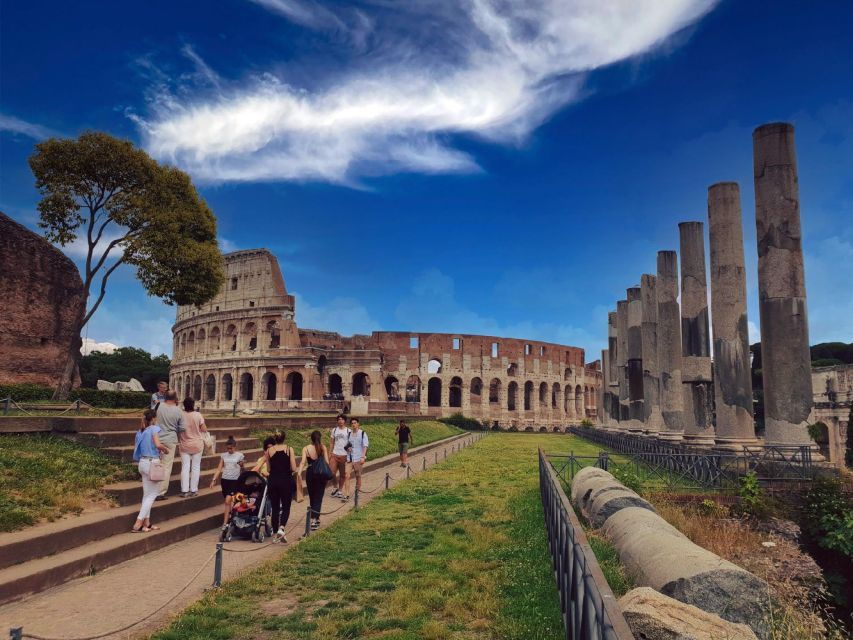 Rome: Hop on Hop Off Bus & Colosseum Guided Tour - Inclusions