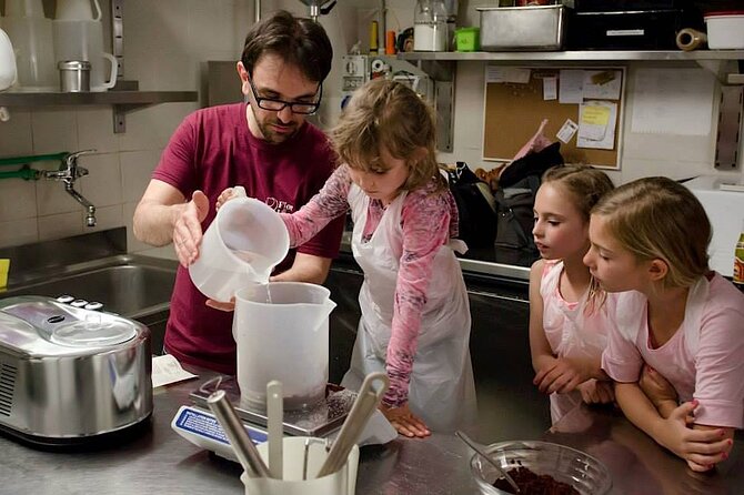 Rome: Private Pasta & Cake Traditional Cooking Class for Families - Good To Know