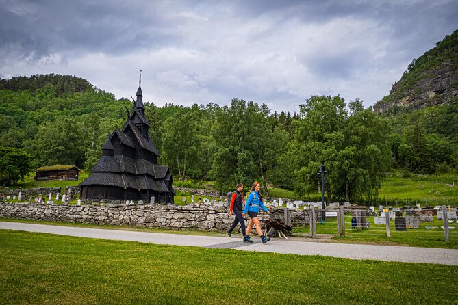 Shared Guided Tour in Borgund Stave Church and Vindhella - Good To Know