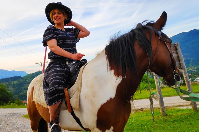 Short Horseback Riding – Kolasin